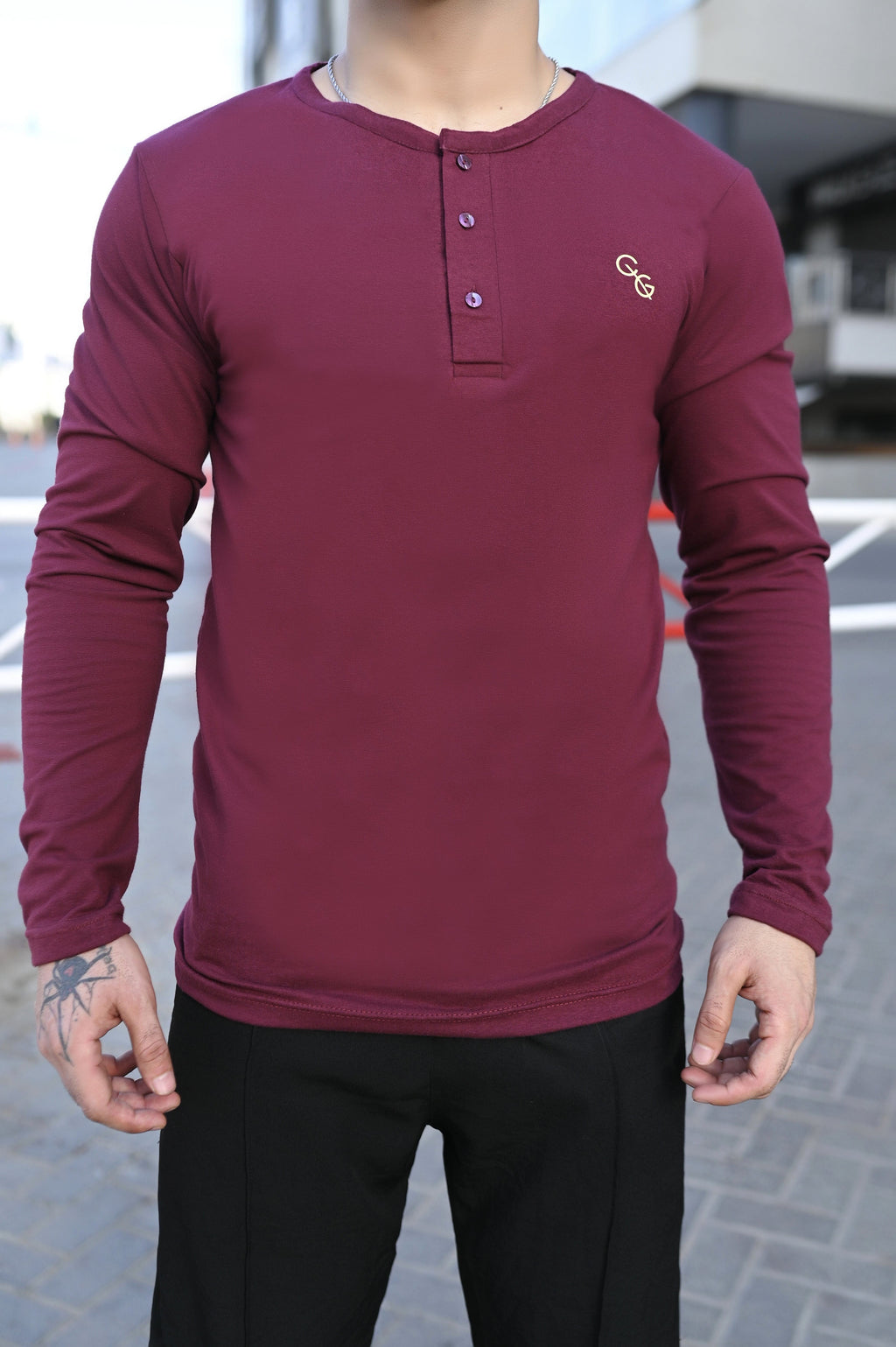 BURGUNDY HENLEY - CaliGear