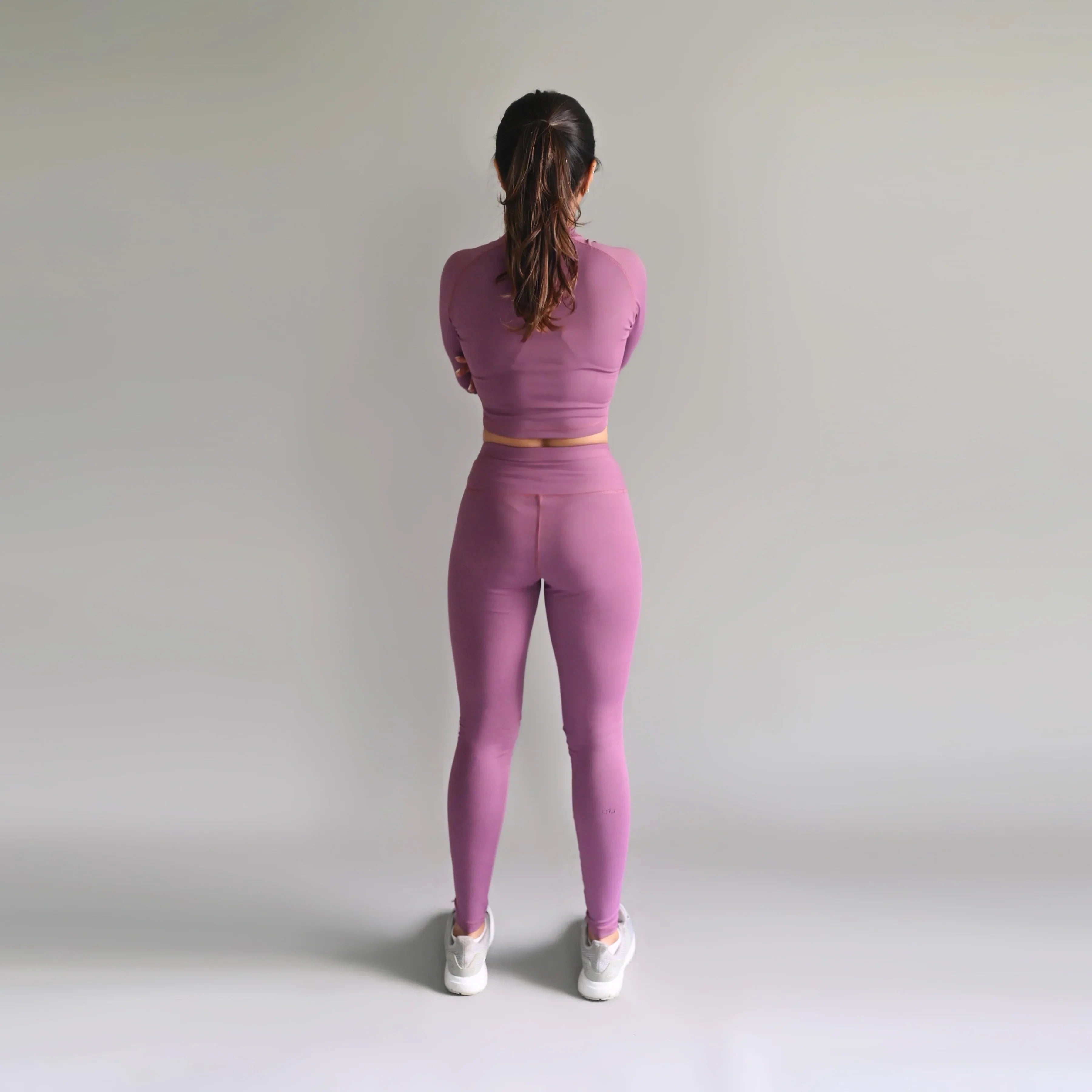 Hot Seamless apparel Top & Bottom (Pink) - CaliGear
