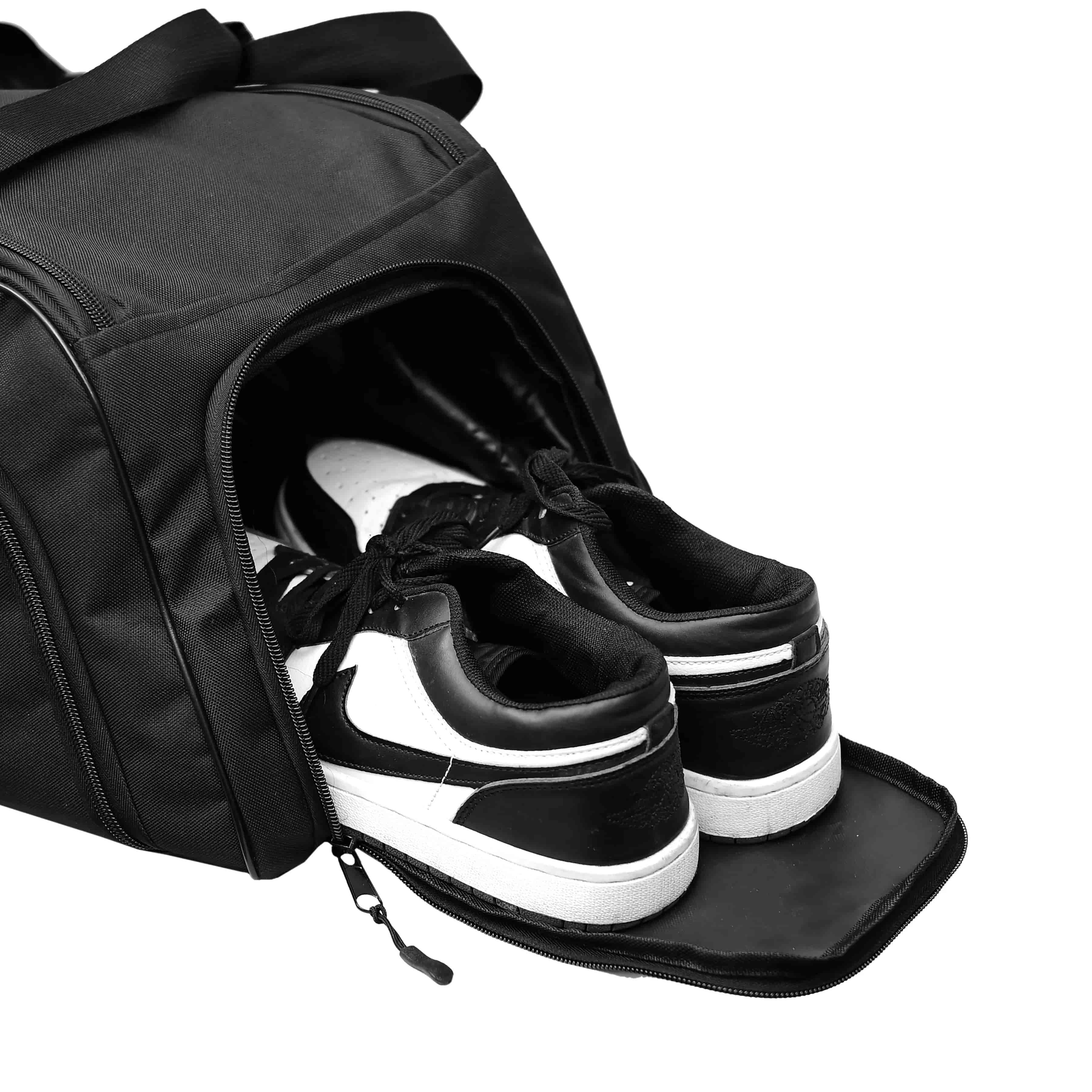 XO Gym Bag - Black - CaliGear